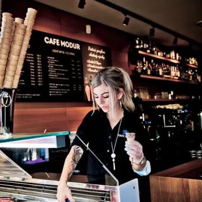 Cafe Modur
